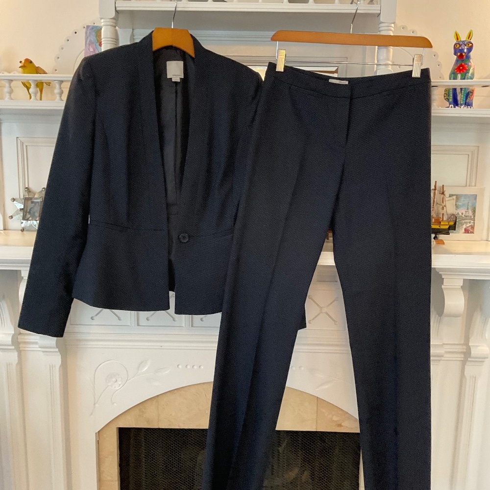 Halogen Suit